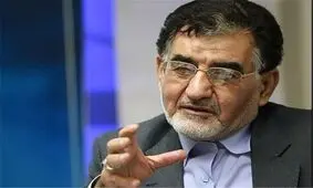 دلار ۷هزارتومانی برای قاچاق‌چی‌هاست/ دولت وظیفه ندارد برای قاچاق و سوداگری دلار ارزان تهیه کند