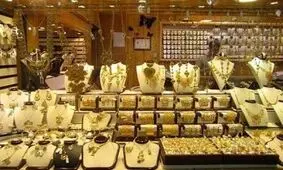 قیمت جهانی طلا در روز جمعه/تصمیمات ترامپ عامل اصلی افزایش