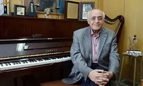 خاطره‌بازی با آثار یک خواننده قدیمی/ شبی جذاب و شاد که رهبر ارکستر خانه هنرمندان وعده داد