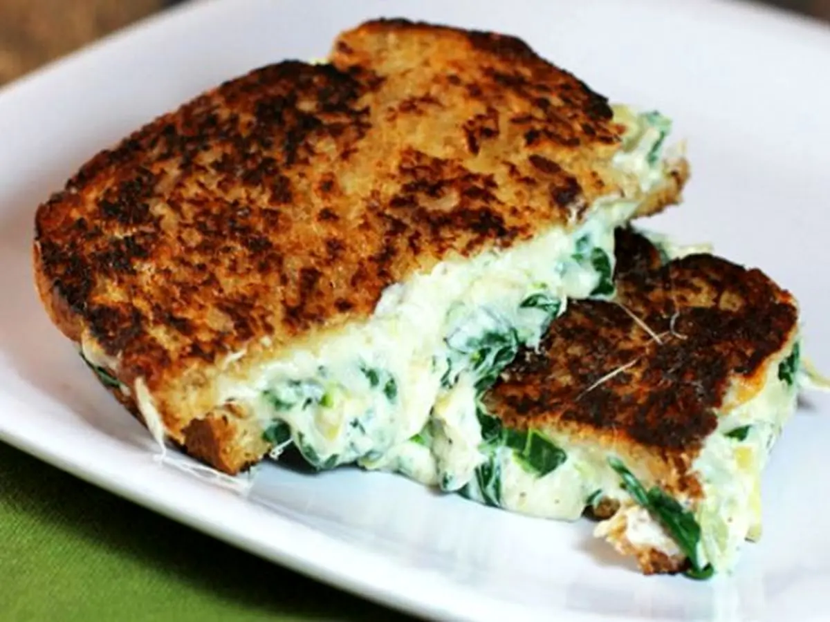 صبحانه های خوشمزه با انواع تست