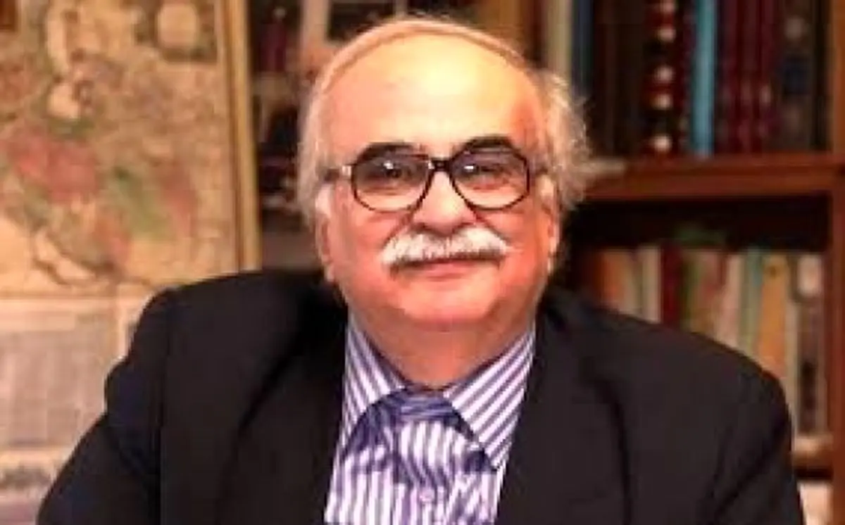 خسرو معتضد: جسد مومیایی قطعا متعلق به رضاخان است +فیلم