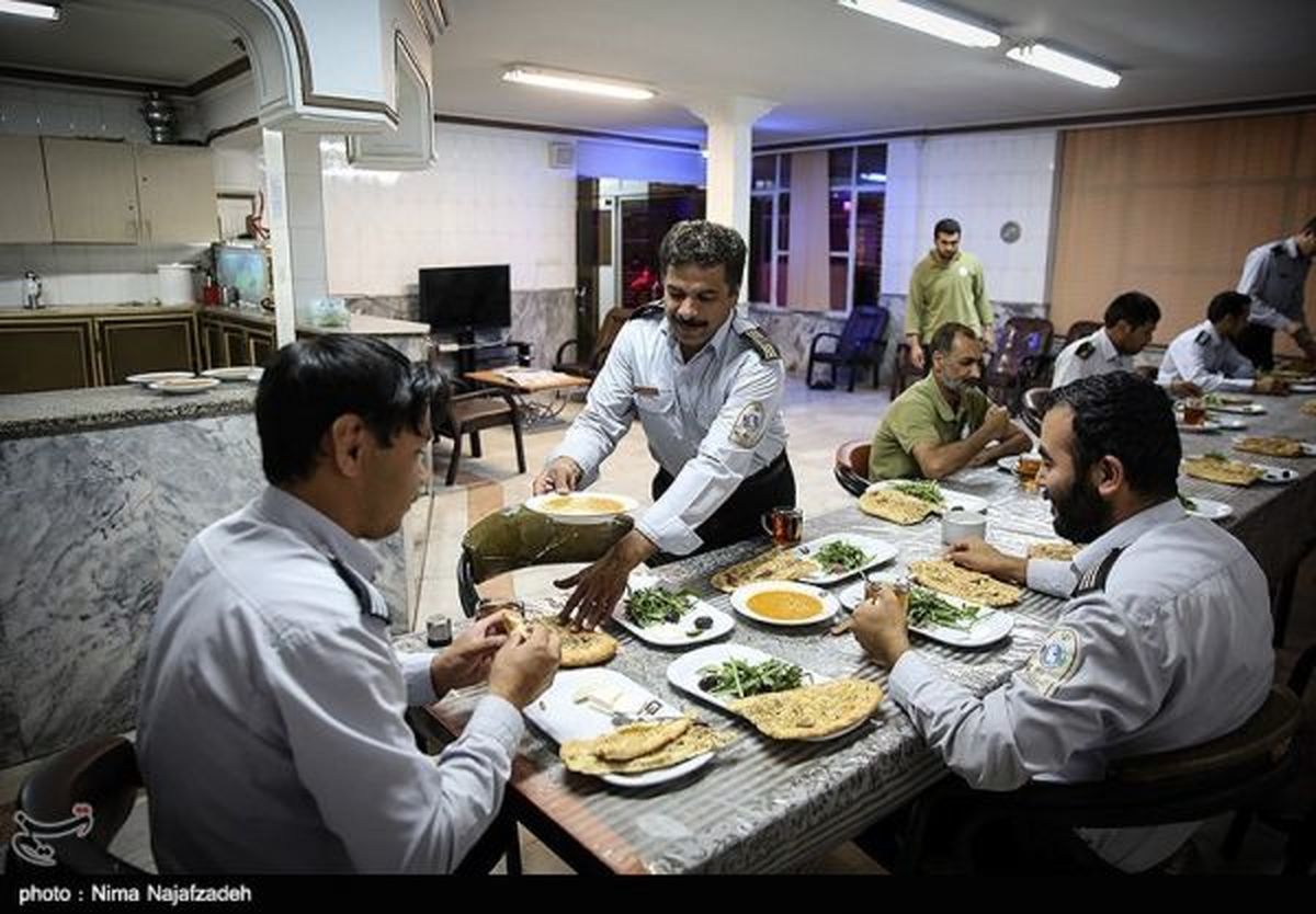 چرا مصرف مواد غذایی شیرین در وعده سحری ممنوع است