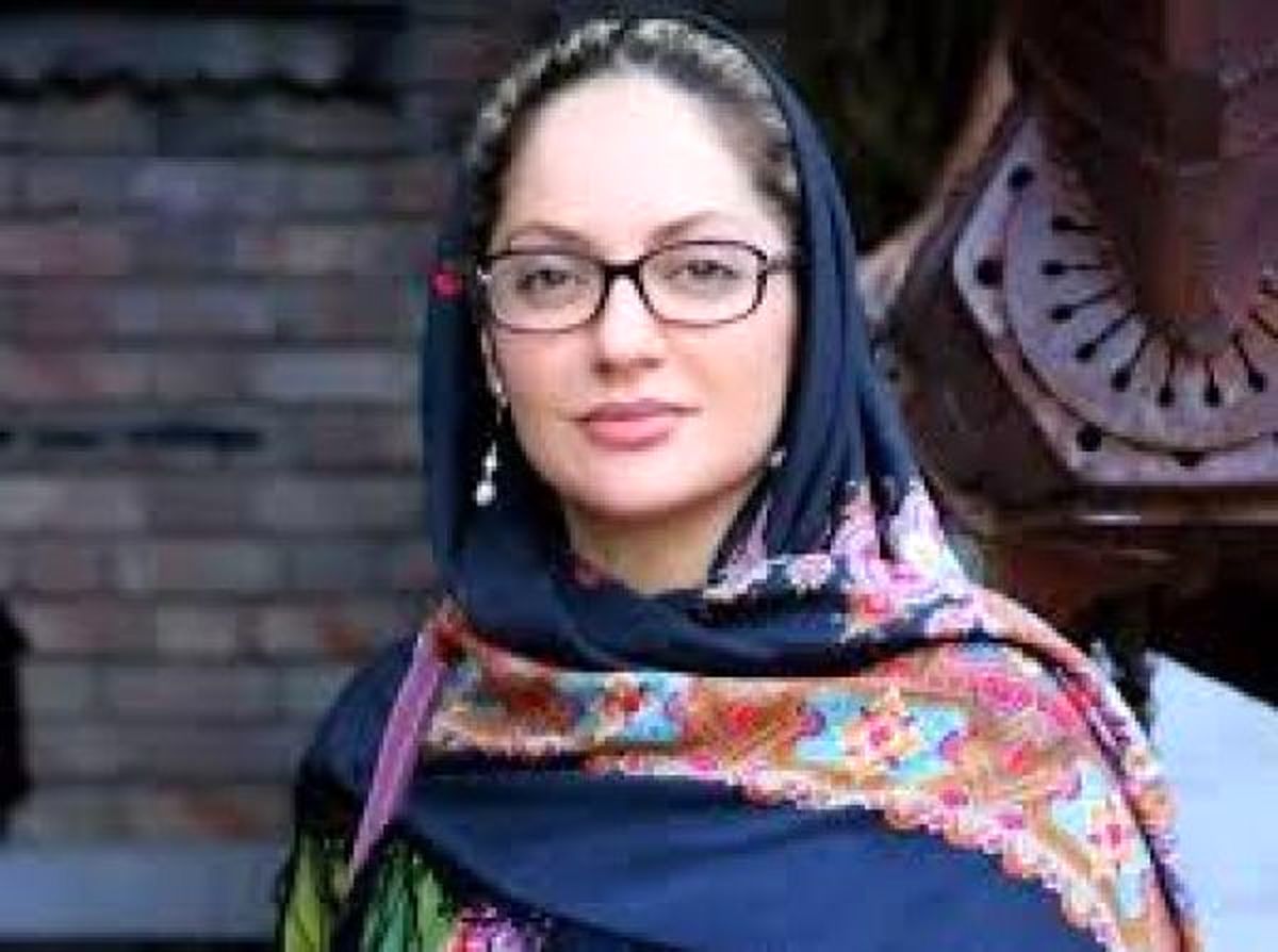 تیپ متفاوت خواهر مهناز افشار در یک مراسم!