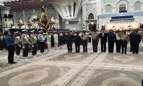 جمعی از فرماندهان نیروهای مسلح در حرم امام(ره) حضور پیدا کردند
