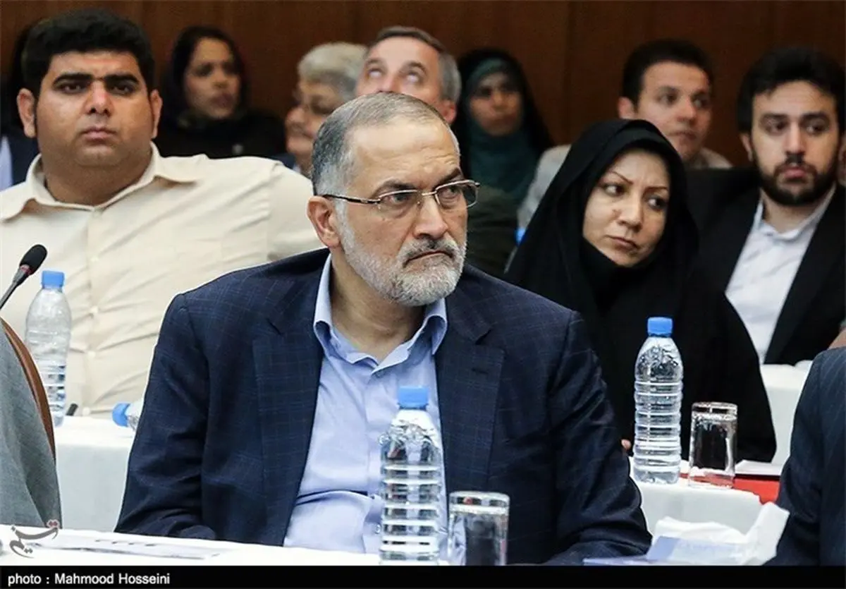 هاشمی: کارهای بی‌قاعده را زیاد شاهد هستیم/ تا زمانی که معرفی سرپرست به من اعلام نشود، باید چه کنم؟