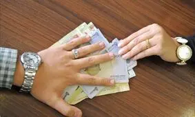 آیا نفقه به زنان شاغل تعلق می‌گیرد؟