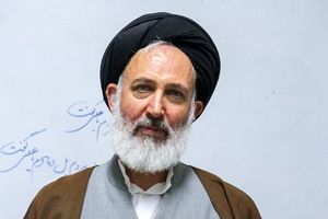 همان­گونه که اجبار بر بی­ حجابی جواب نداد، اجبار بر حجاب هم جواب نمی‌­دهد/ در هیچ ‌یک از روایات از ائمه معصومین(ع) نداریم که کسانی با افراد بی حجاب برخورد کنند/ بعضی از گشت‌های ارشاد خودشان نیازمند ارشاد و هدایت هستند