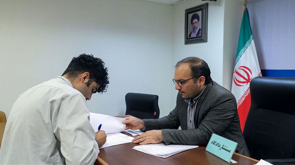 ‌وکیل سامان صیدی: می‎ گویند پرونده محرمانه است؛ اجازه خواندنش را نمی‌دهند

