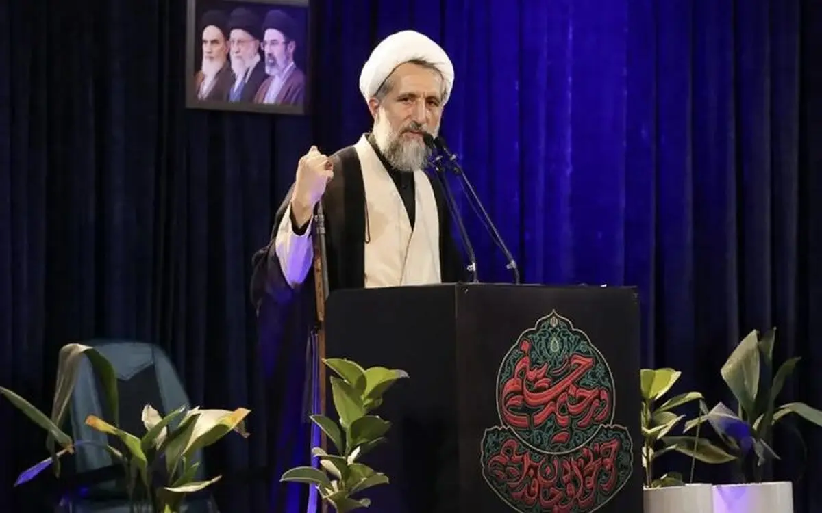 امام جمعه قزوین: بازماندن اینترنت در شرایط فعلی به‌صلاح کشور نیست