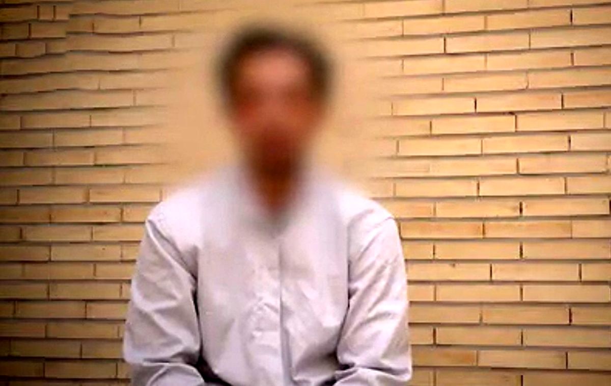 بازداشت پسر جوانی که با اسپری رنگ در شهر می چرخید/ ویدئو