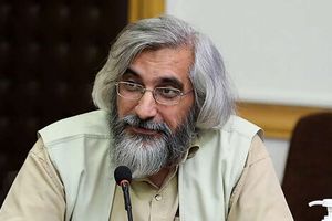 انتقاد روزنامه اصولگرا از برادر سعید جلیلی؛ نباید در تلویزیون دوقطبی راه می‌انداختند/ تقسیم‌بندی مثل «دیندارِ انقلابی» در برابر «ملی‌گرایِ سکولار» همان کدگذاری قطبی‌سازی است