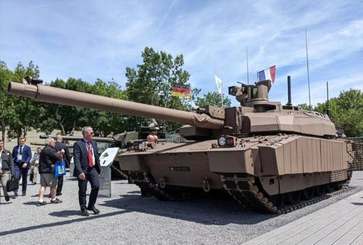 فرانسه تانک های لکلر 30 ساله خود را وارد برنامه بروزرسانی کرده است/ ویدئو