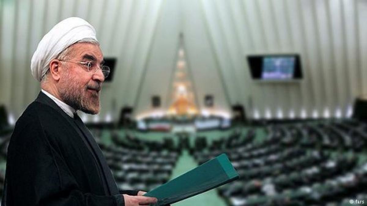 طرح سوال از رئیسجمهور چرا نیمه کاره ماند؟/نقویحسینی: دوباره امضا جمع خواهیم کرد