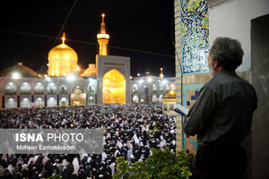 آیین غبارروبی روضه منور رضوی با حضور سردار سلیمانی