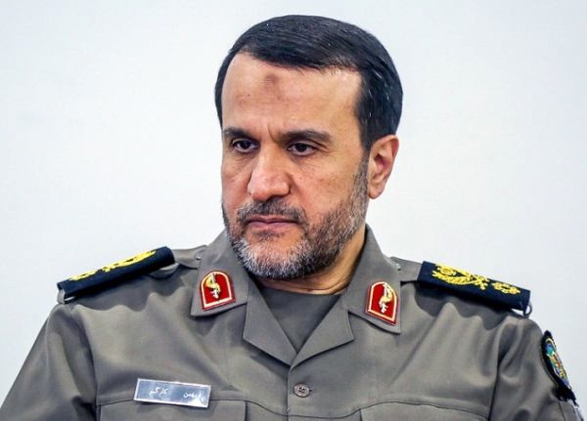 بعضیها نامه مینویسند به رییس جمهور که بهروز وثوقی را بیاورید؛ بعضی از مسئولین نادان هم با آنها همراهی میکنند / اینها از روی خانواده شهدا خجالت نمیکشند؟ / وثوقی پرونده قضایی و شاکی خصوصی دارد