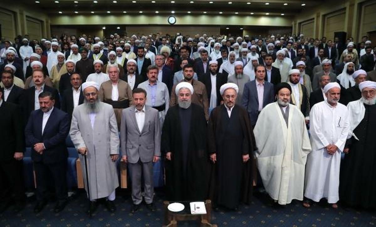 هر مسلمان و هر ایرانی باید به تمام حقوق خود دست یابد/ تردیدی ندارم که با وحدت از شرایط جدید به خوبی عبور خواهیم کرد