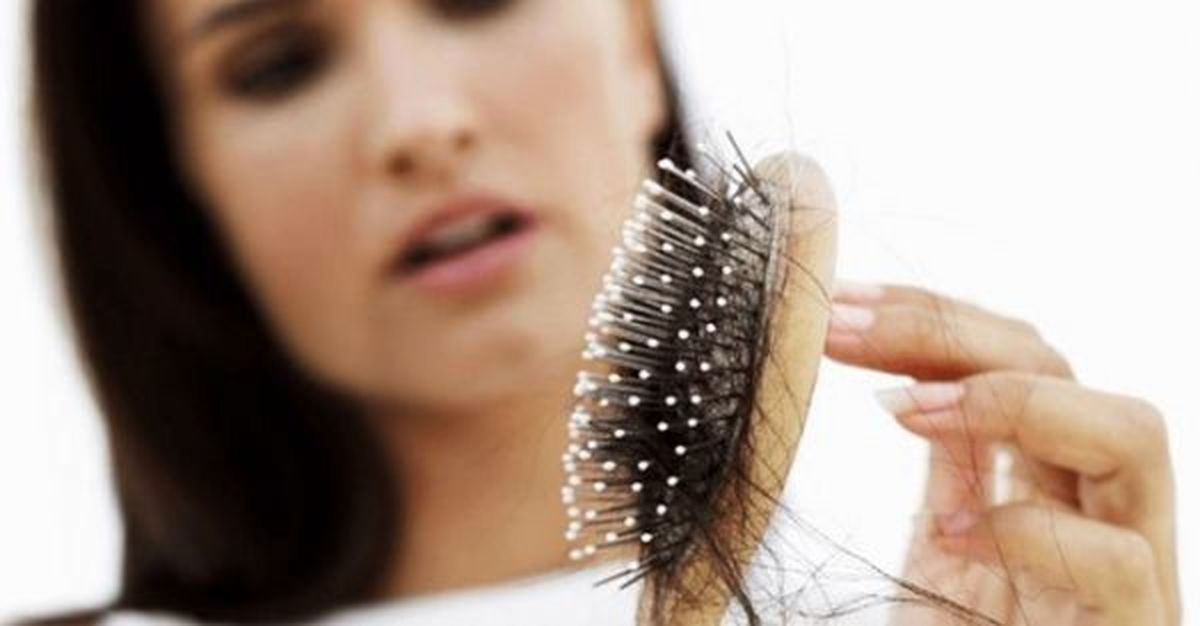 چرا پس از زایمان دچار ریزش مو میشویم؟