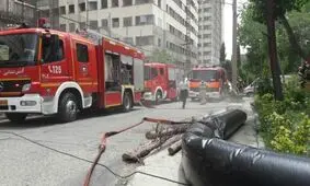 حریق در ساختمان مسکونی/۱۵ نفر نجات یافتند+عکس