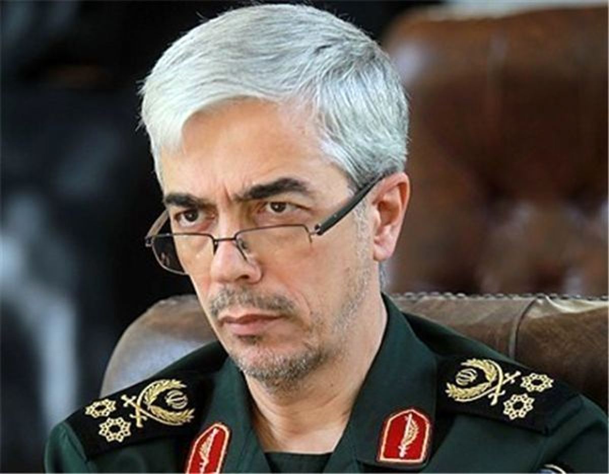 سرلشکر باقری: اجازه نمیدهیم مسایل اجتماعی به مسایل سیاسی وامنیتی تبدیل شود