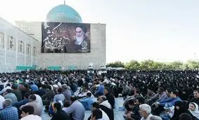 سخنرانی رهبر انقلاب به‌مناسبت سالگرد ارتحال امام خمینی تا دقایقی دیگر/ حضور پرشور اقشار مردم در حرم مطهر