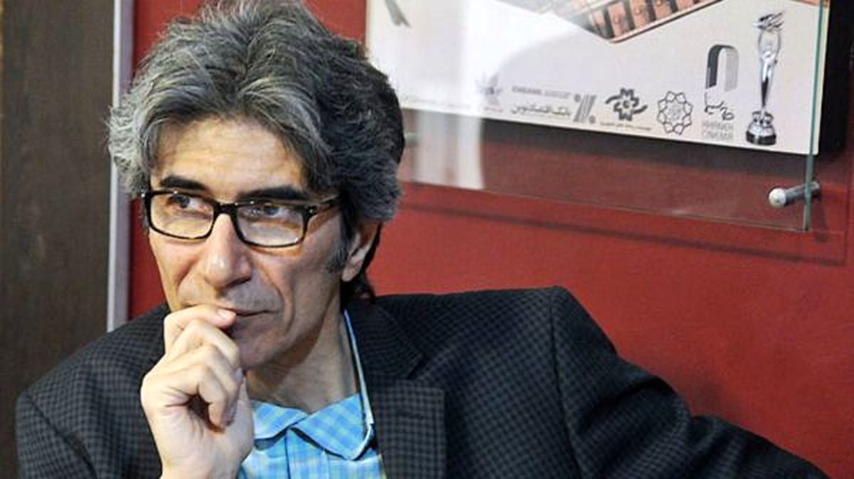 چرا فیلمهای سینمایی باید برای بازیهای جام جهانی هزینه بدهند؟