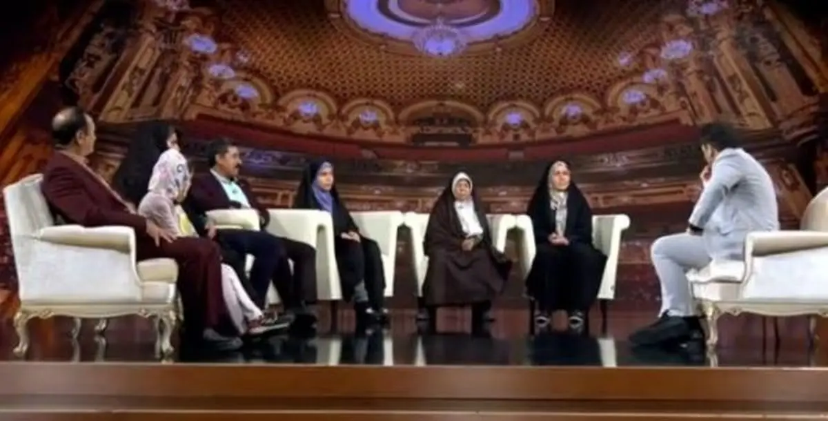 روایت خانواده‌ای که عاشقانه از یک پیرزن نگهداری می‌کنند!