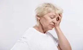 علائم ابتلا به تومورهای مغزی