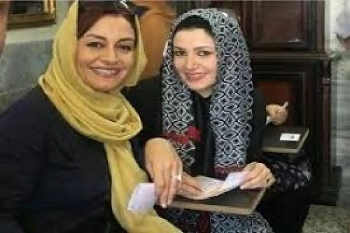 تیپ ناشناس ملیکا و مریلا زارعی در هواپیما! + عکس