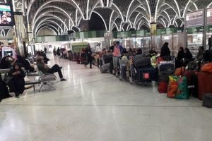 کنسل شدن پرواز و سرگردانی مسافران در فرودگاه بغداد