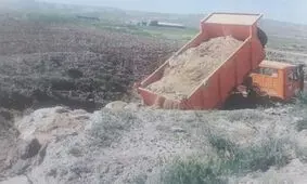 معدوم‌سازی دویست تن پودر گوشت غیرمجاز در یکی از گاوداری‎های بخش خواجه