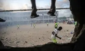 فوتبال حتی در جهنم + عکس