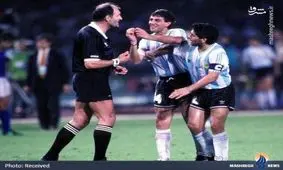 داوری که یادش رفت سوت پایان بازی را بزند! +عکس
