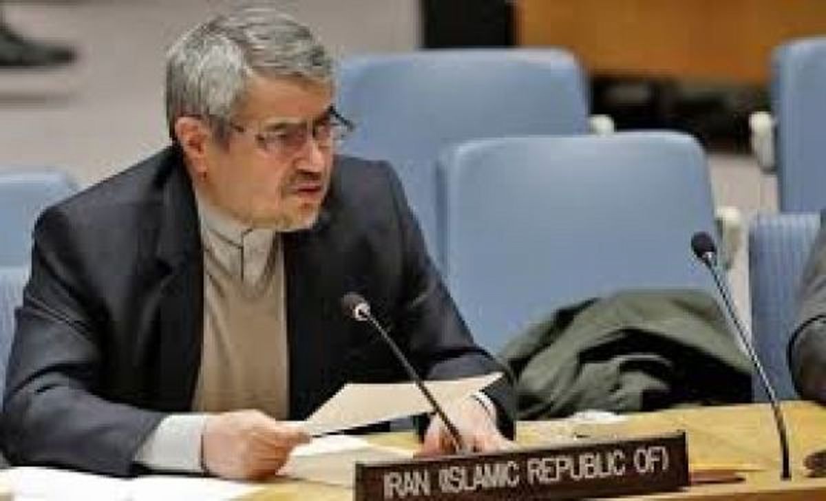 خوشرو: تصورات آمریکا درباره خاورمیانه و ایران خطرناک و سادهلوحانه است