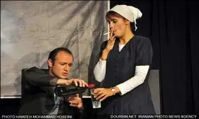 فیلم /صحنه های باور نکردنی از ترویج بی بندباری در تاتر ایران