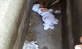 پیدا شدن نوزاد 2 ماهه در قبرستان!