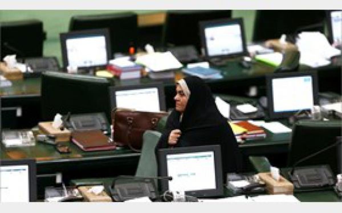چرا برای دانشجویان آزادشده «اعتراضات دیماه» پروندهسازی میکنند؟