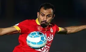 مذاکره پیکانی‌ها با قاضی بعد از عدم توافق با مهاجم استقلال