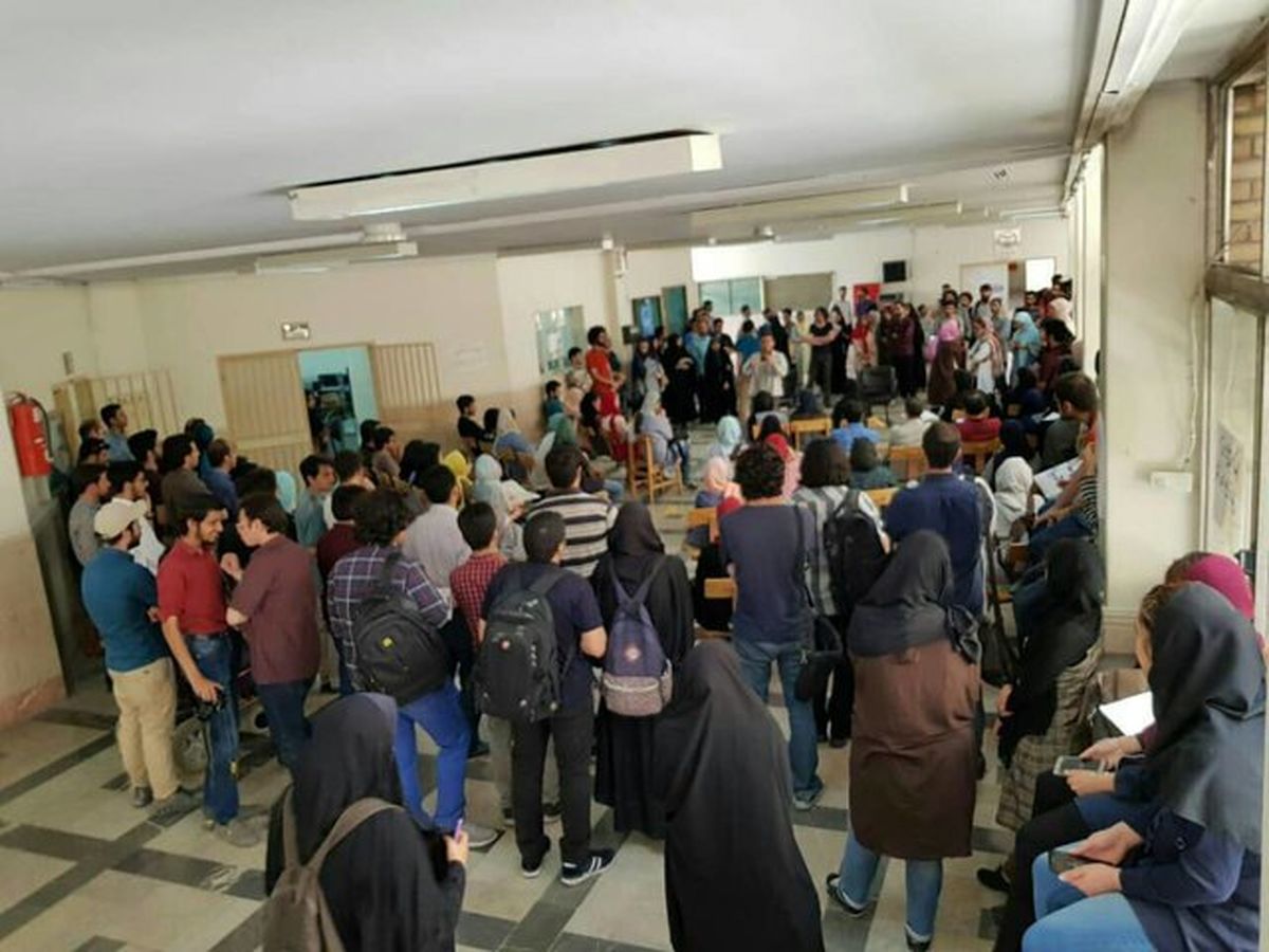 آخرین وضعیت پیگیری احکام دانشجویان معترض