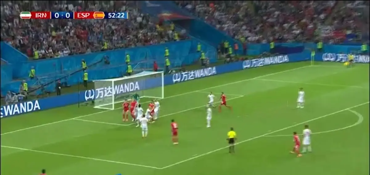 شوت خطرناک کریم انصاری در دقیقه ۵۳