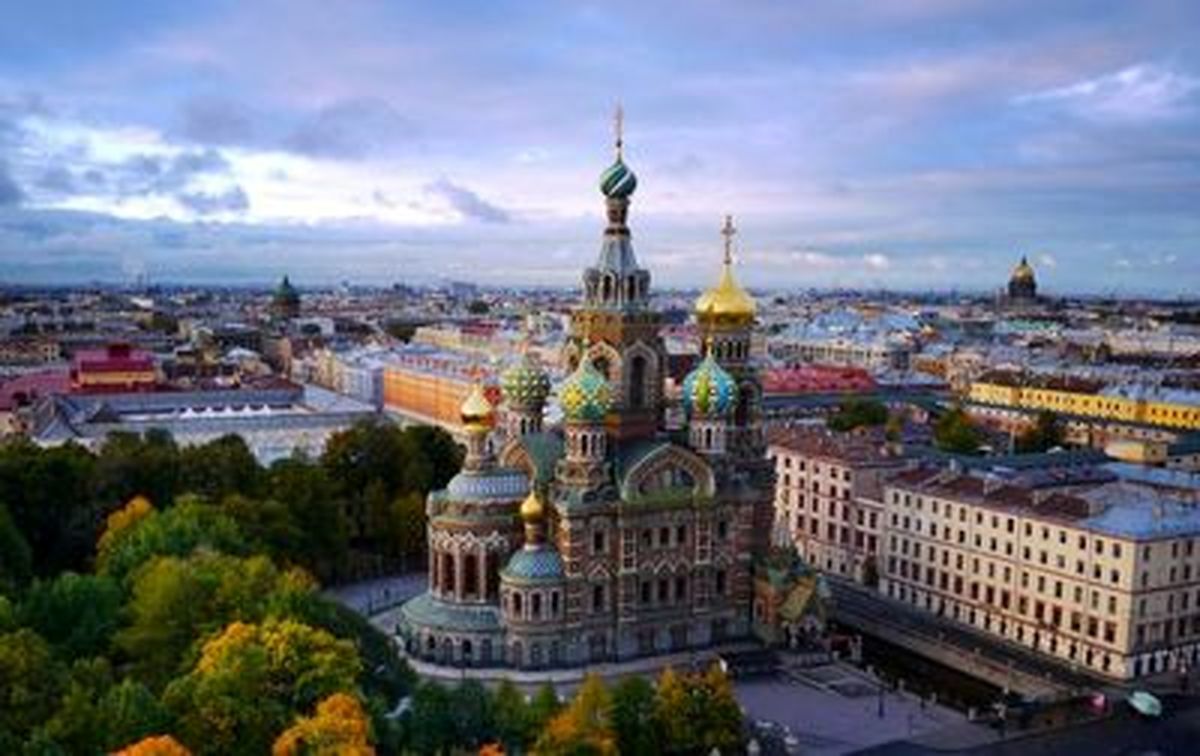 نگاهی بر معماری سن‌پترزبورگ روسیه / میزبانی با موزه آرمیتاژ تا استادیوم‌های جذاب