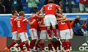 روسیه ۳ - مصر یک / حذف تقریبی فراعنه از جام