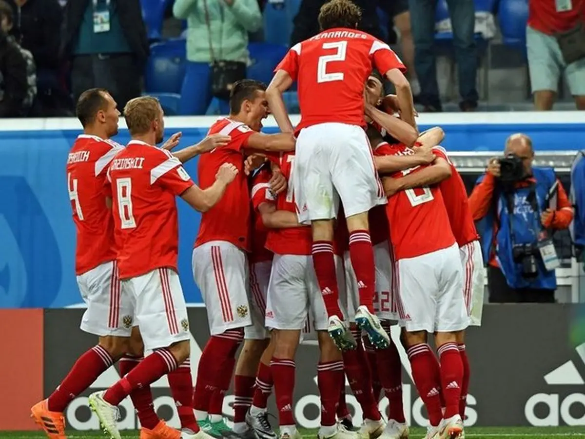 روسیه ۳ - مصر یک / حذف تقریبی فراعنه از جام