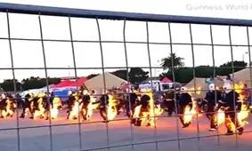 خودسوزی هم‌زمان ۳۲ نفر فقط برای شهرت!