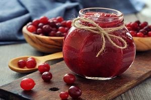 طرز تهیه مربای آلبالو