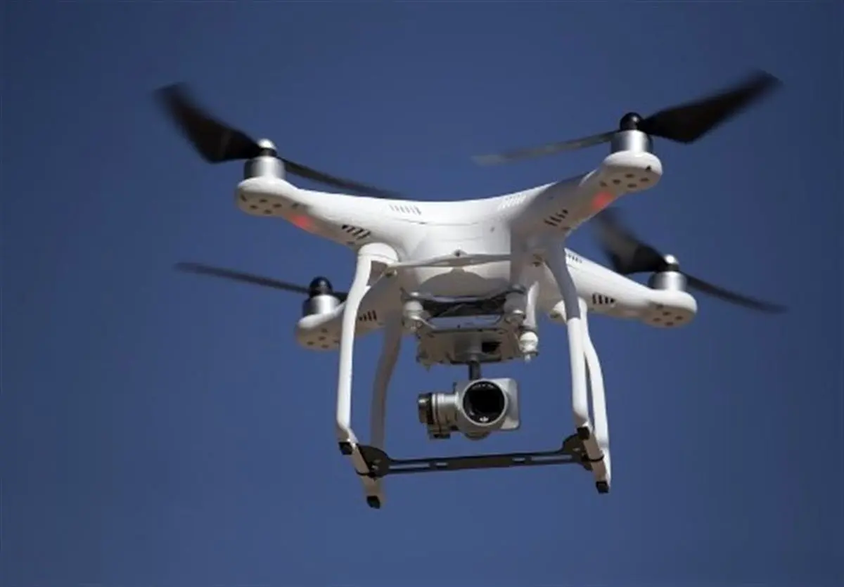 بازداشت یک هوادار خارجی به جرم به پرواز درآوردن پهباد