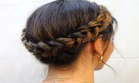 فیلم آموزشی بستن مدلهای متفاوت مو