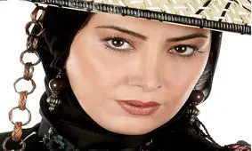 لادن طباطبایی بدون حجاب در شبکه ماهواره ای+عکس