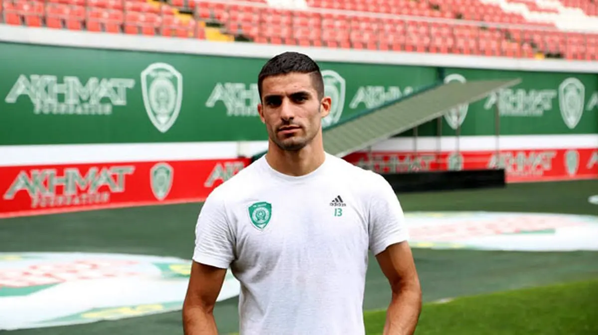 درستش اين بود اوت ميلاد محمدى اينجوري بخوره تو صورت راموس‌