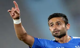 «امید ابراهیمی» بر سر دوراهی استقلال و قرارداد میلیاردی