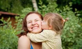 چگونه یک مادر شاد باشیم؟